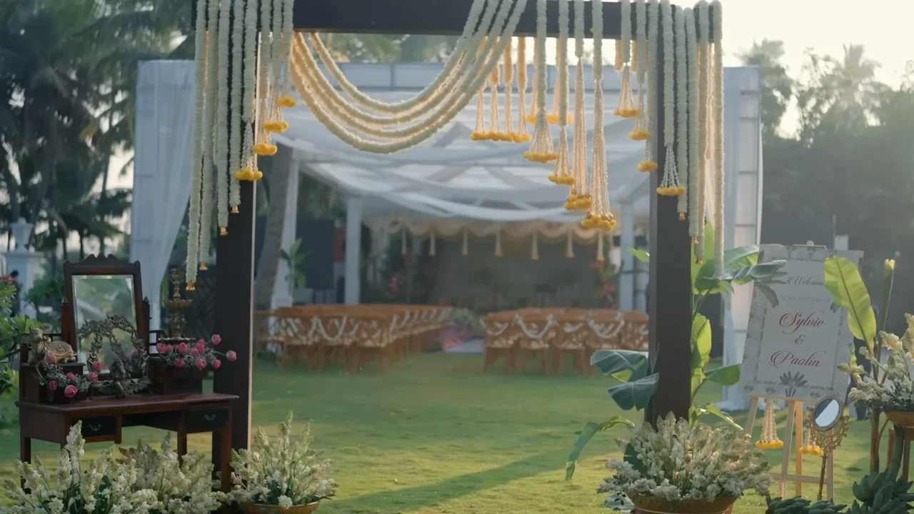 Outdoor Wedding Decor Floral Arch